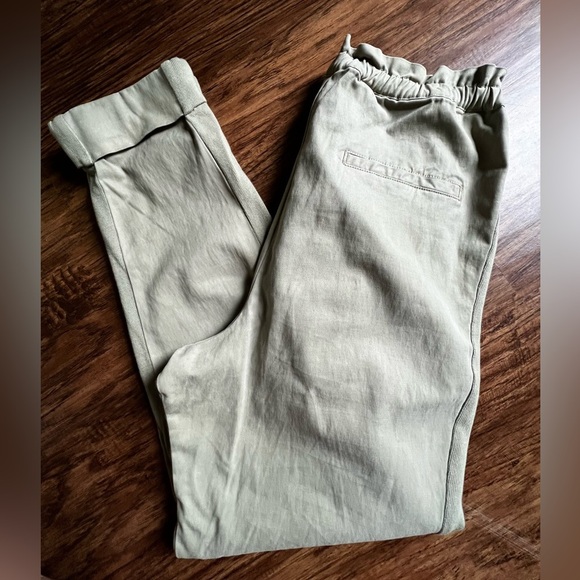 Alice + Olivia Sage Green Paper Bag Drawstring Pant - Picture 4 of 5